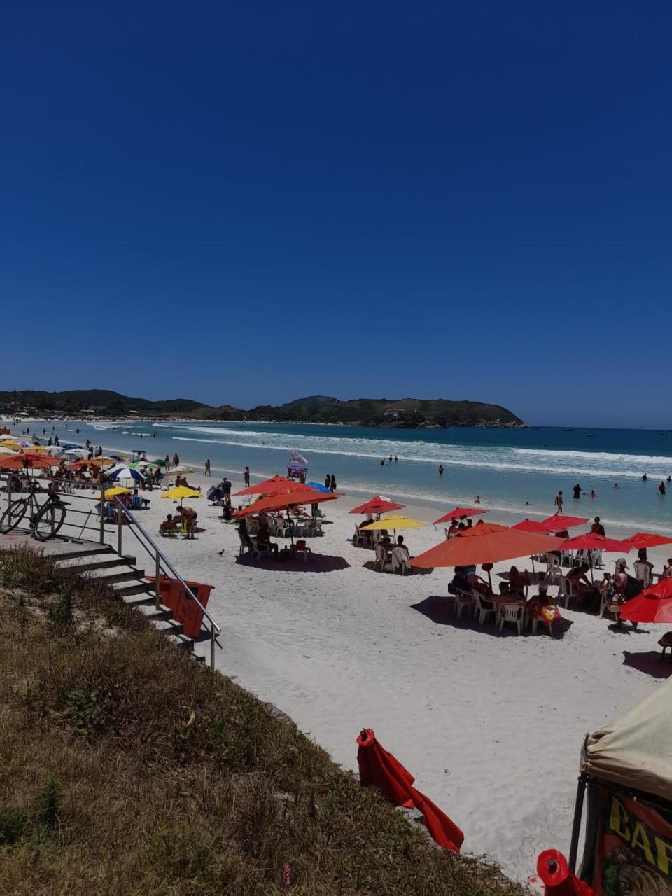 Duplex Praia Do Forte Cabo Frio Exteriör bild